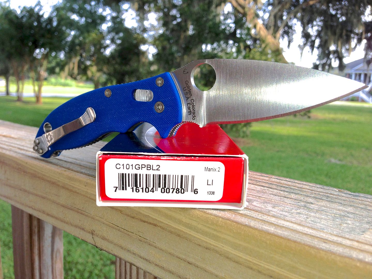 Spyderco's> "Q" KNIVES Manix2 (Blue Sprint Run) & Native Ti Fluted
